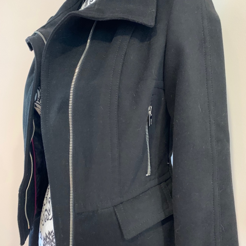 Black Express light jacket - Picture 2 of 6